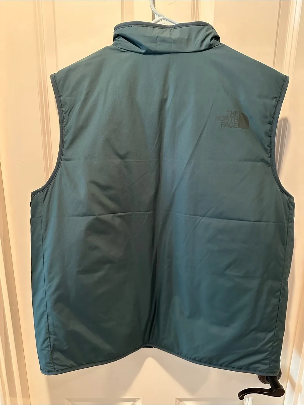 The North Face Men’s Green Lightweight Insulated Vest XL